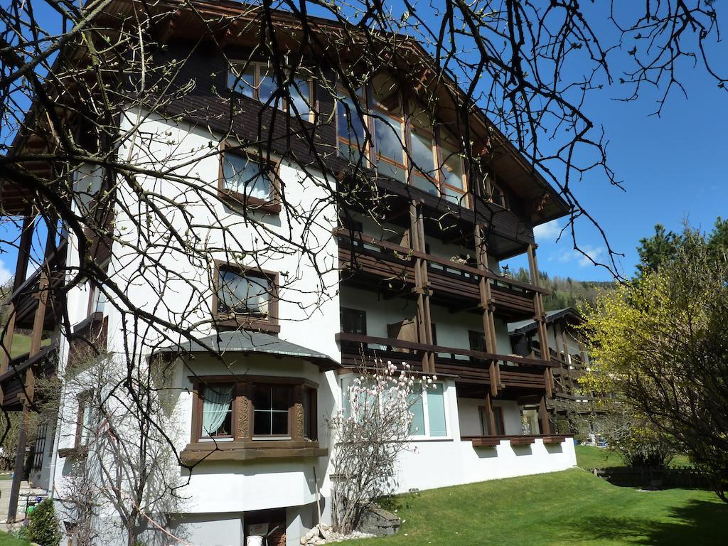 Landhaus Frank Bad Kleinkirchheim Ruang foto